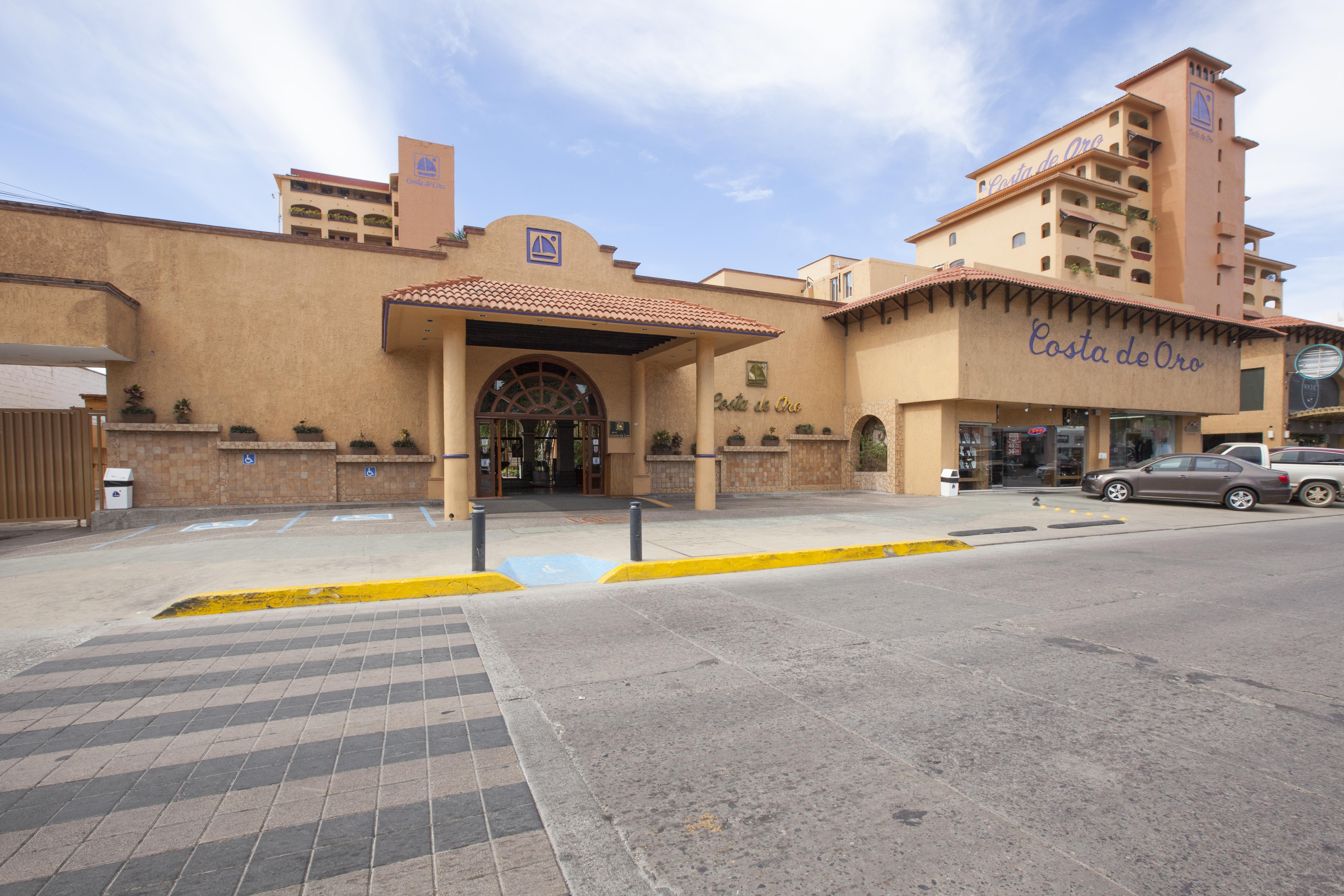 Costa De Oro Beach Hotel Mazatlán Exteriör bild