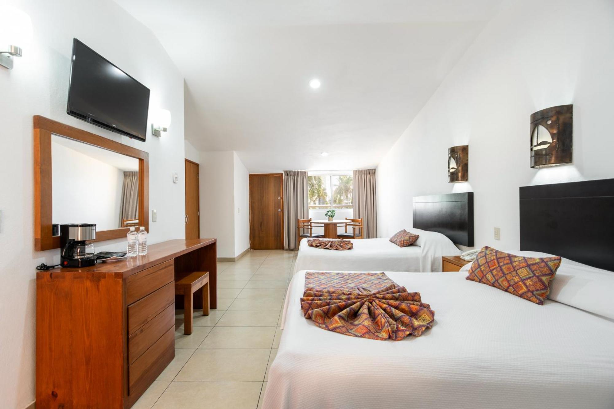 Costa De Oro Beach Hotel Mazatlán Rum bild